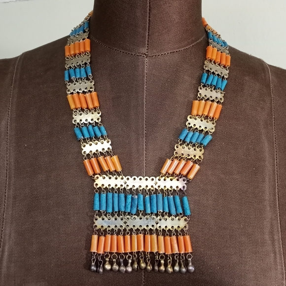 Vintage Mid Century Egyptian Revival Bib Necklace Clip Earring Set Faience - Picture 6 of 12